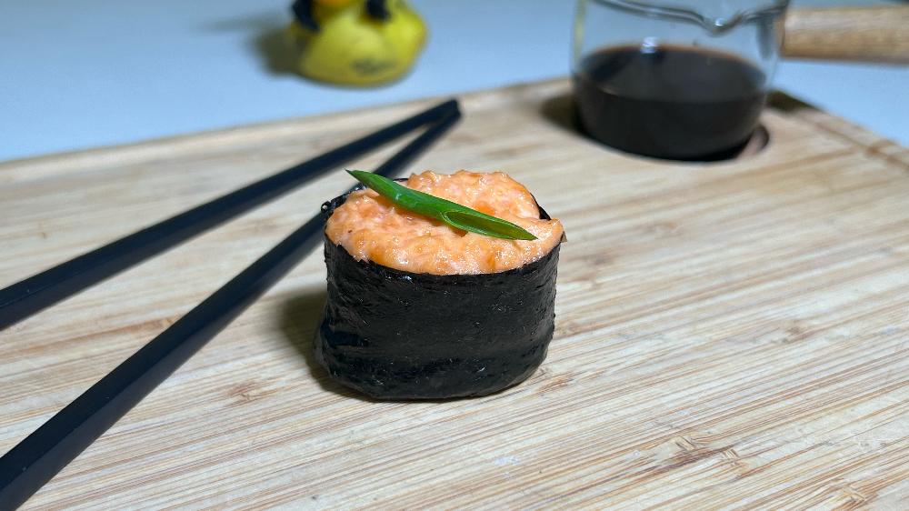 Gunkan Salmon