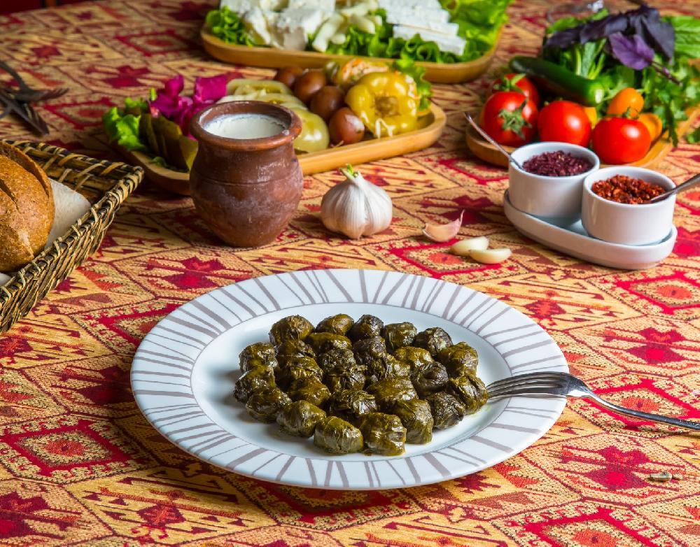 Yarpaq dolması
