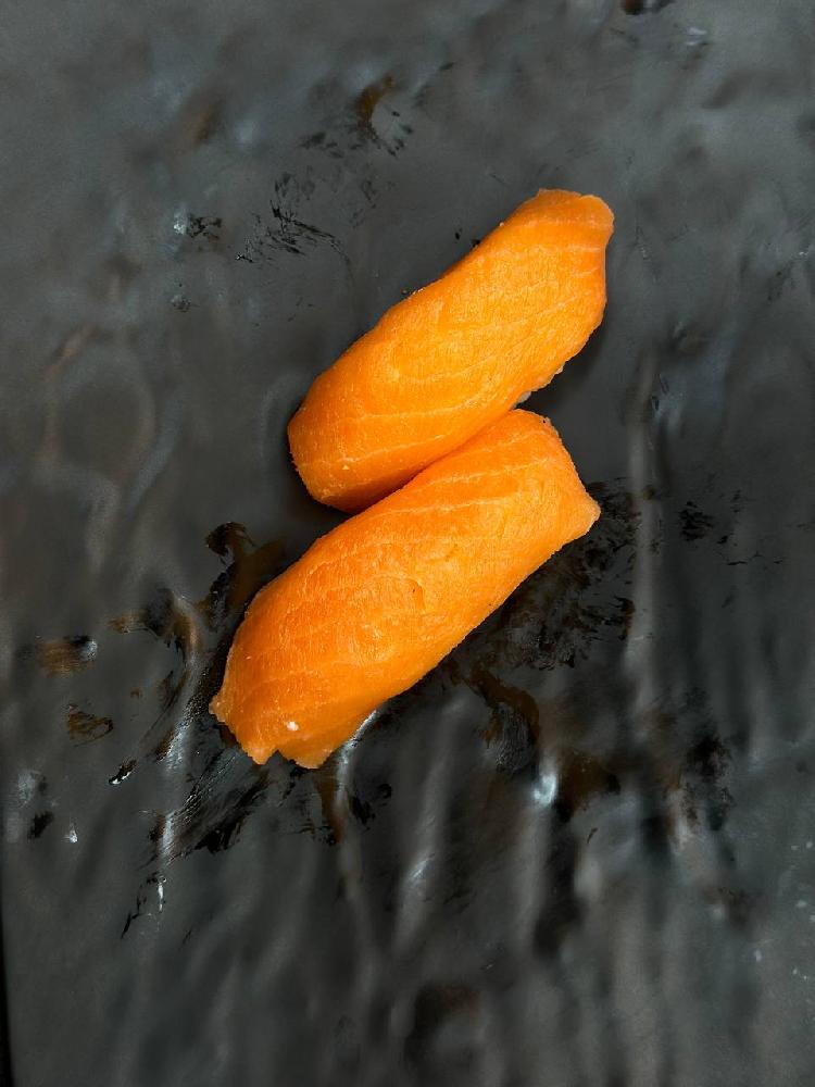 Salmon Nigiri