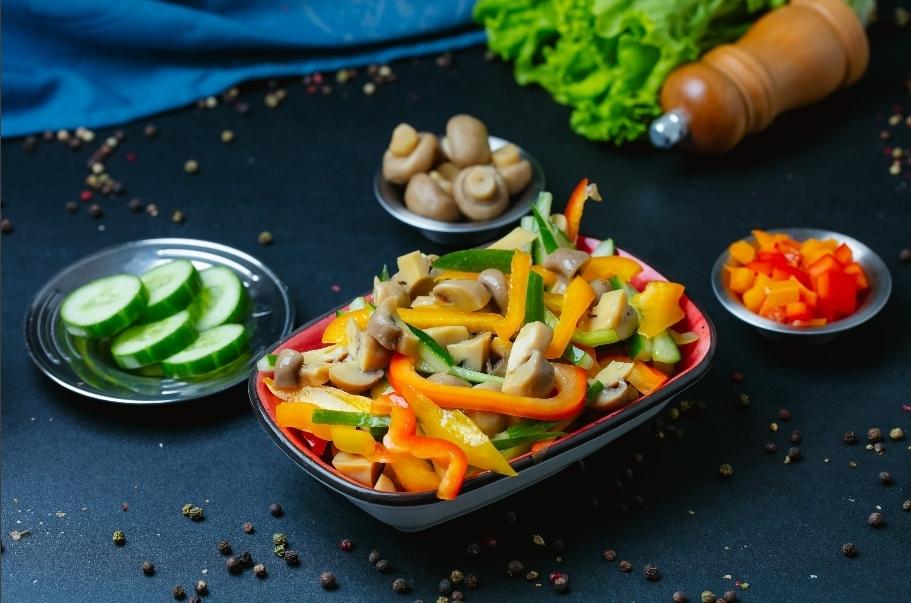Göbələk salatı