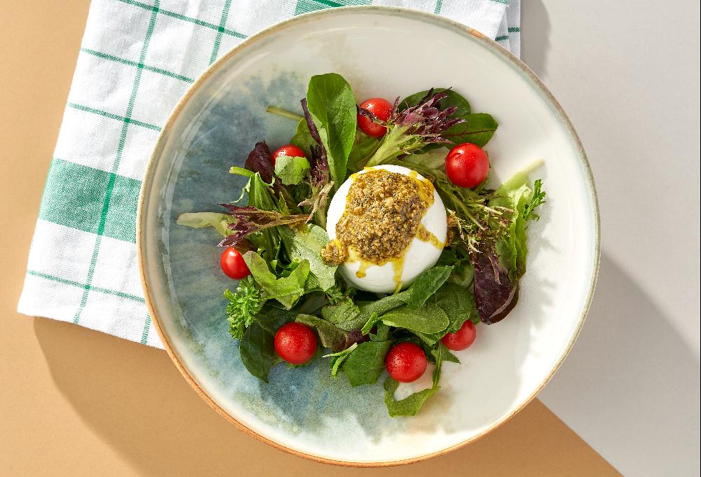 Burrata Salatı