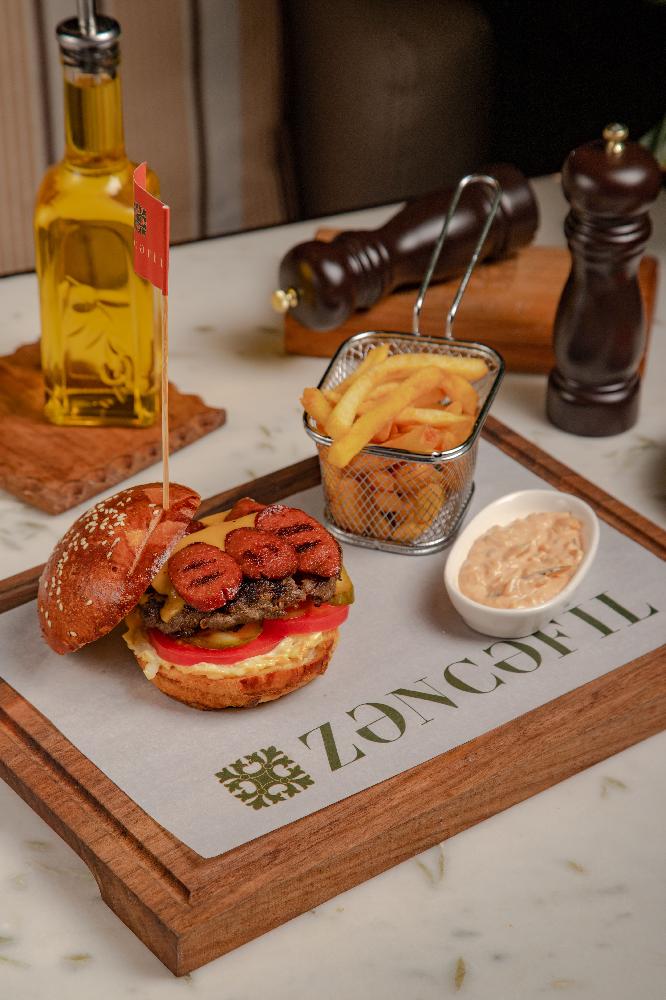 ALATURKA BURGER 