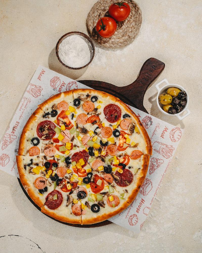 Qarışıq Pizza 