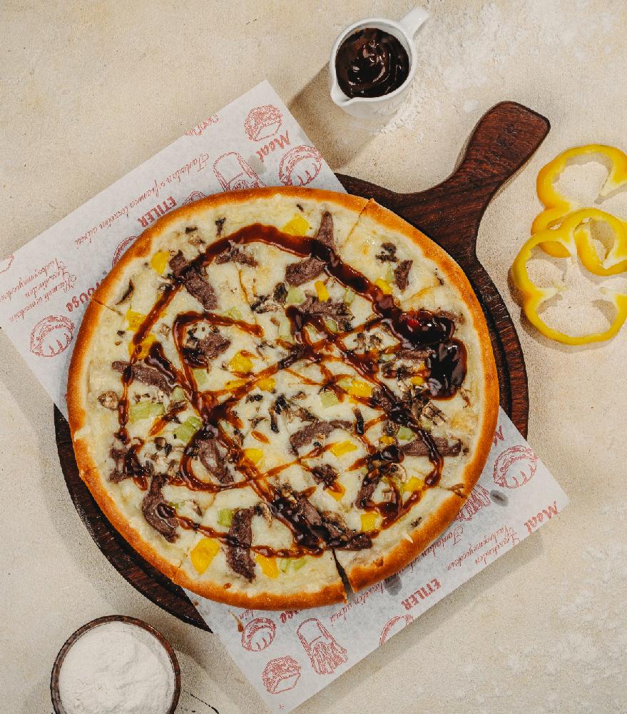 BBQ Souslu Pizza