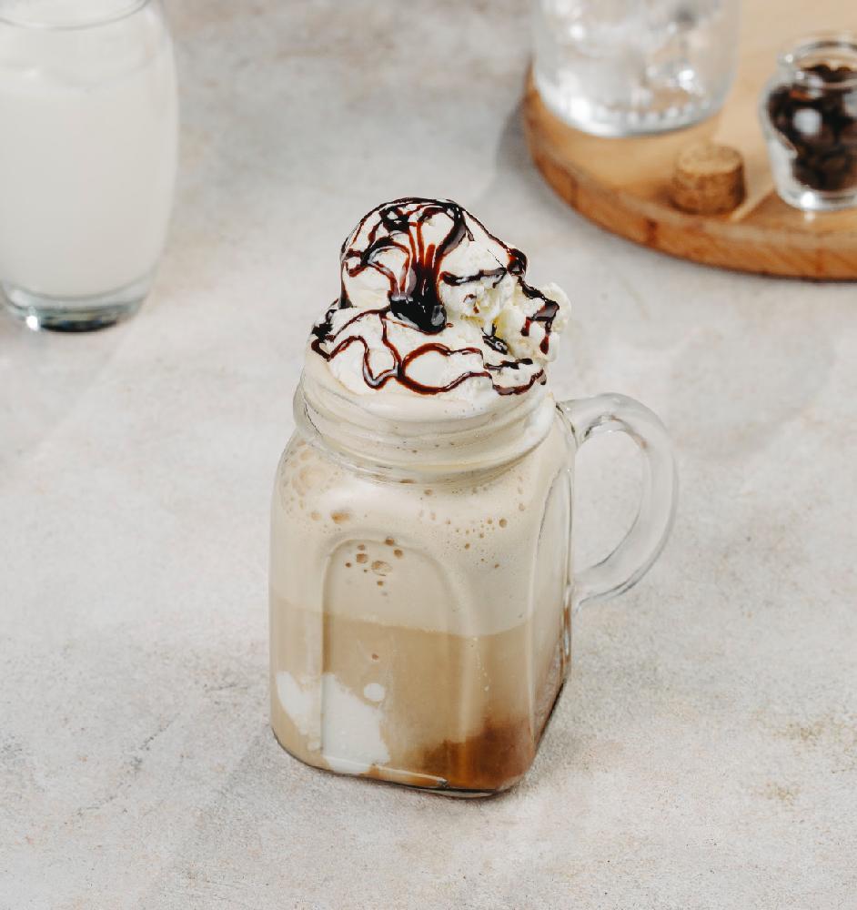Etiler dondurmalı coffee