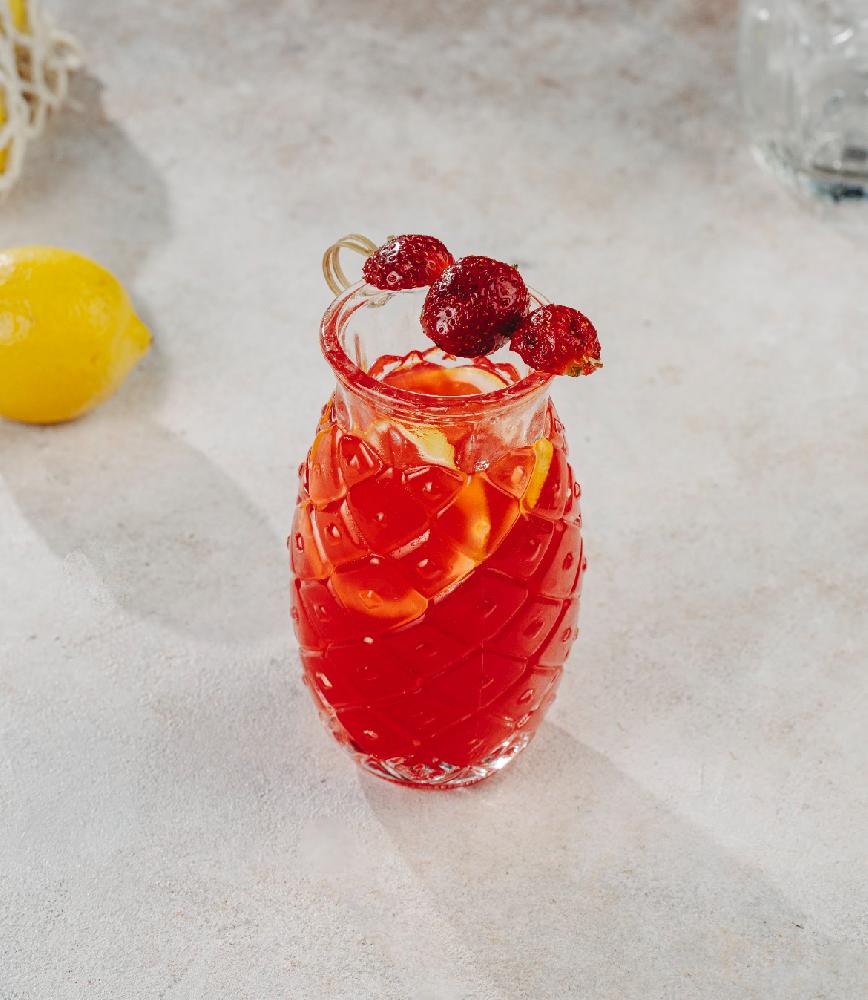 Çiyələkli Limonat