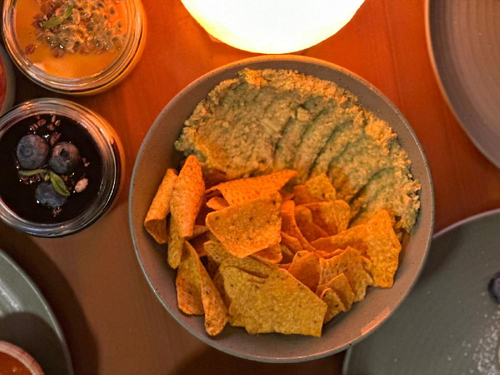 Guacamole & Chips