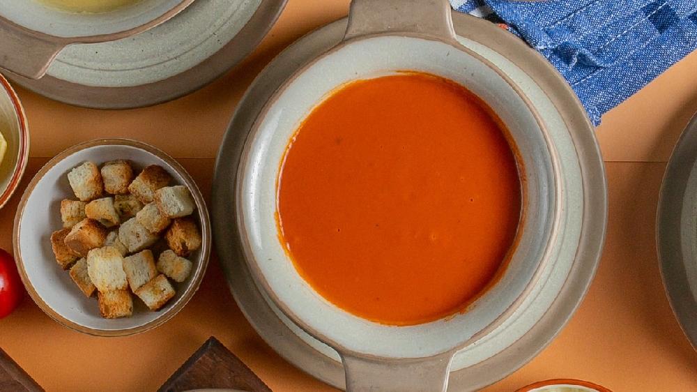 Tomat şorbası