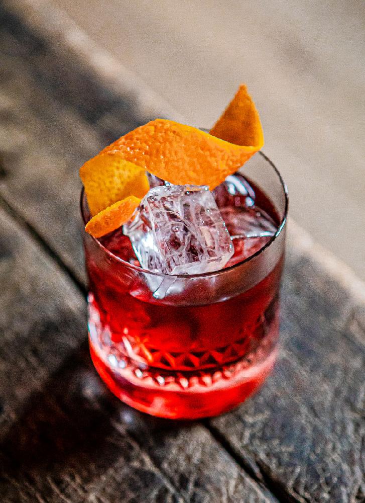 Negroni (Cin, martino rosso, kampari likoru)