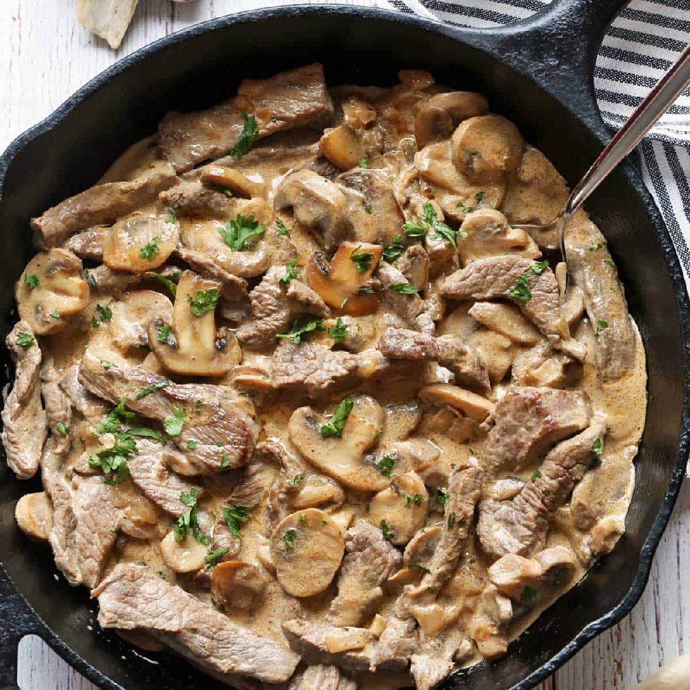Beef Stroganoff (350qr)