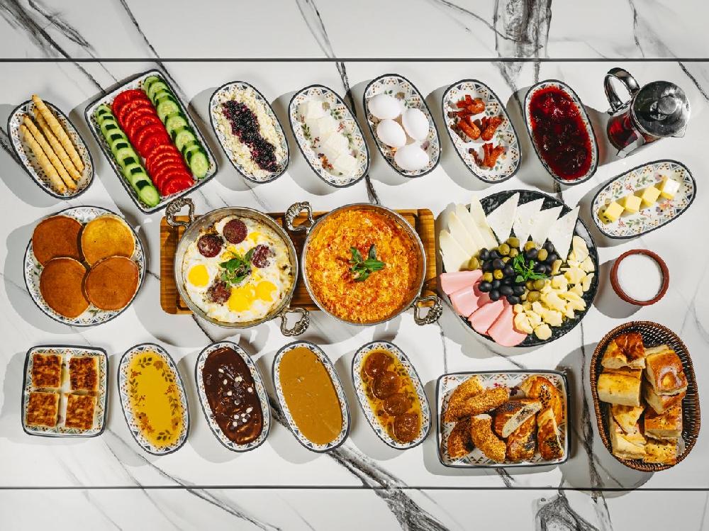 4 nəfərlik səhər yeməyi 