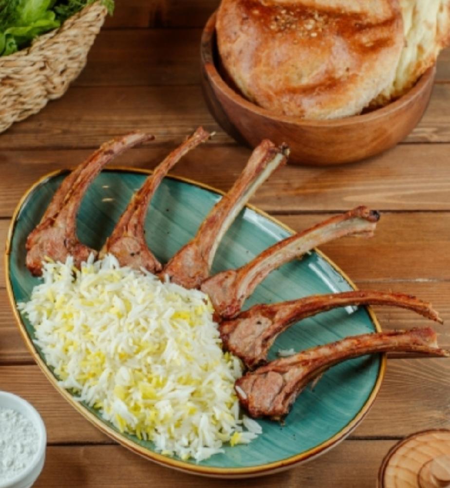 Quzu qabırğa düyü ilə