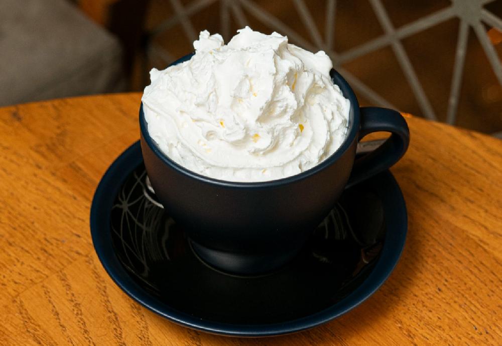 Espresso Con Panna 