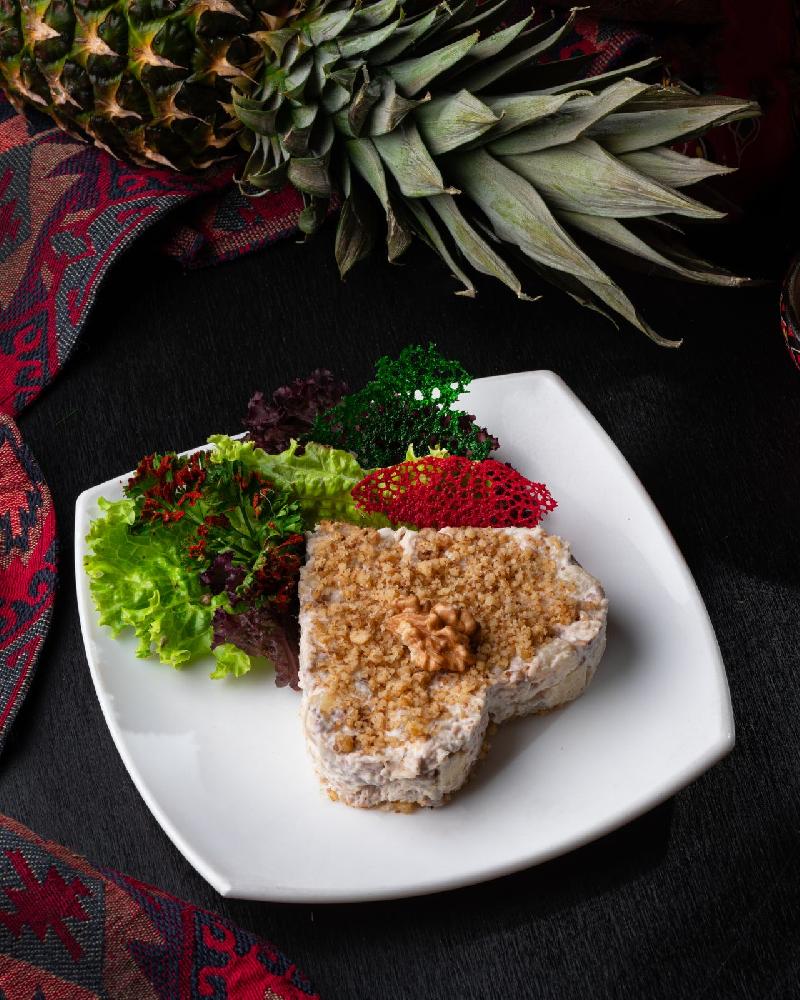 Ananas salatı