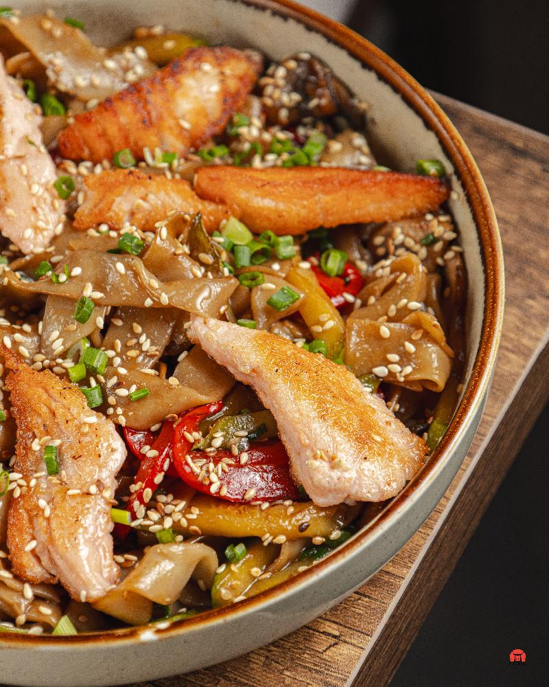 Salmon Noodle