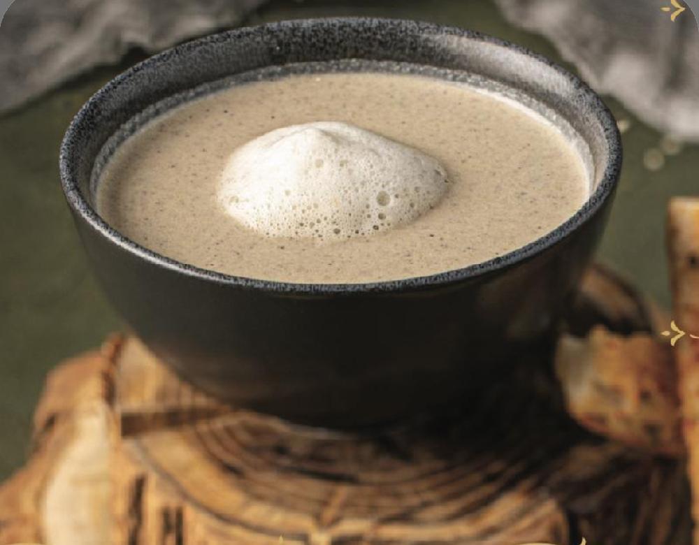 Göbələk supu qaymaqlı 