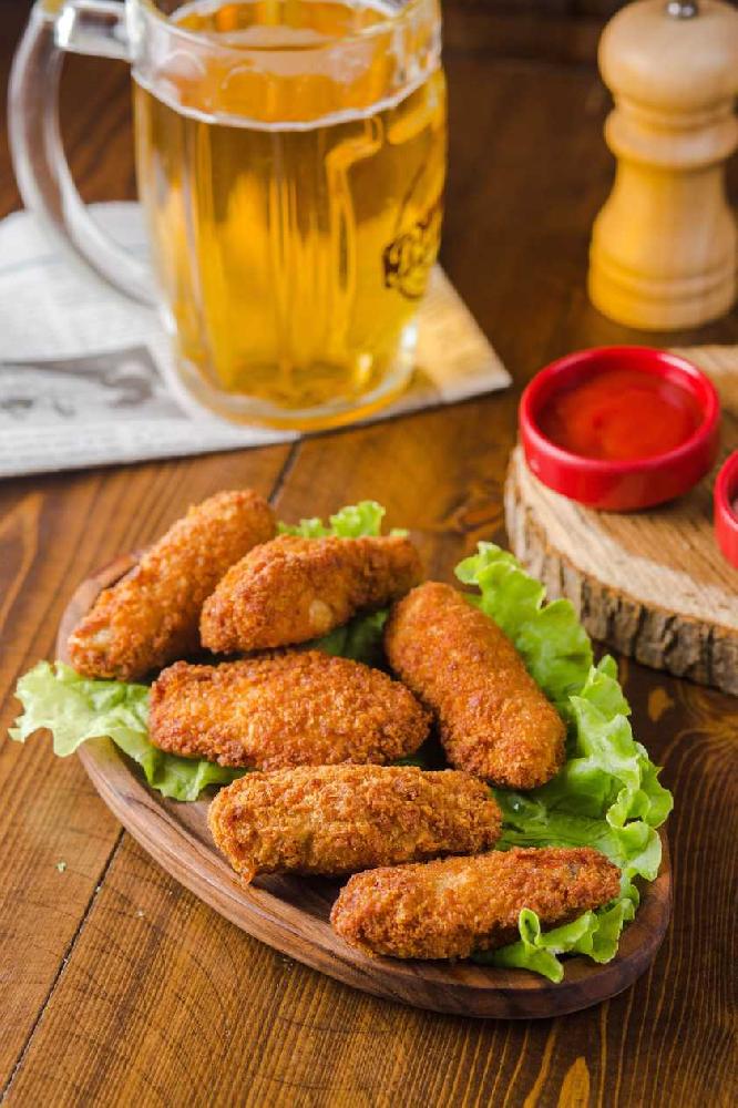Toyuq qanadları suxaridə