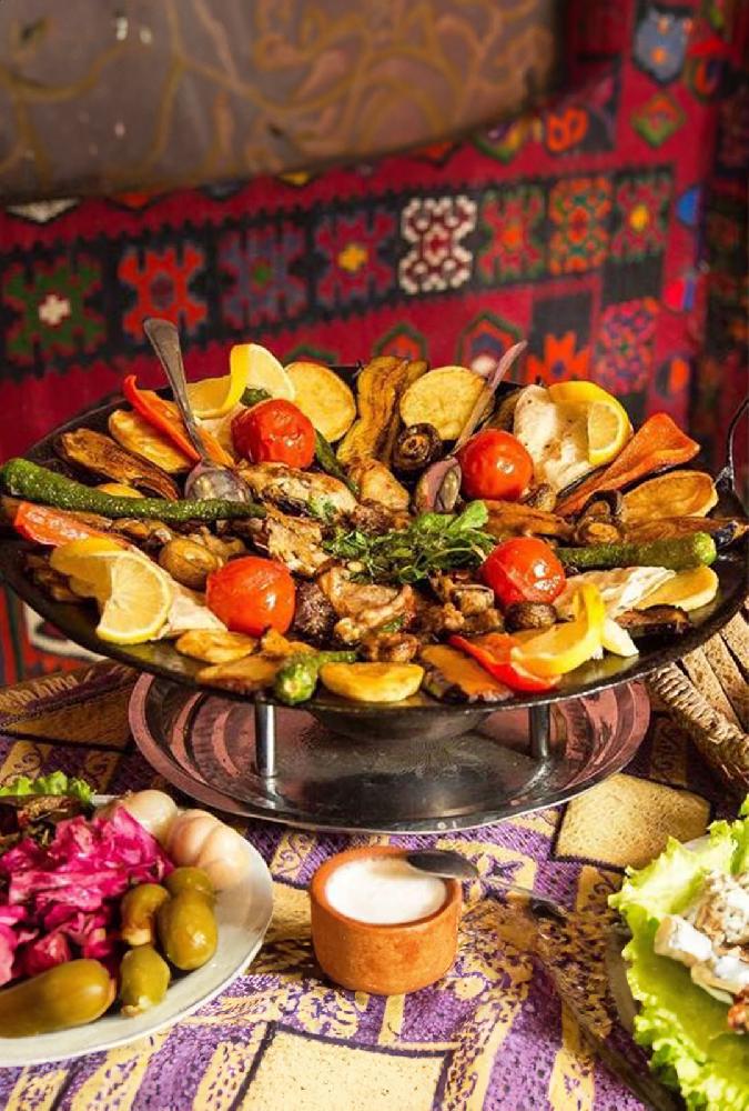Sac qarışıq 4 nəfər