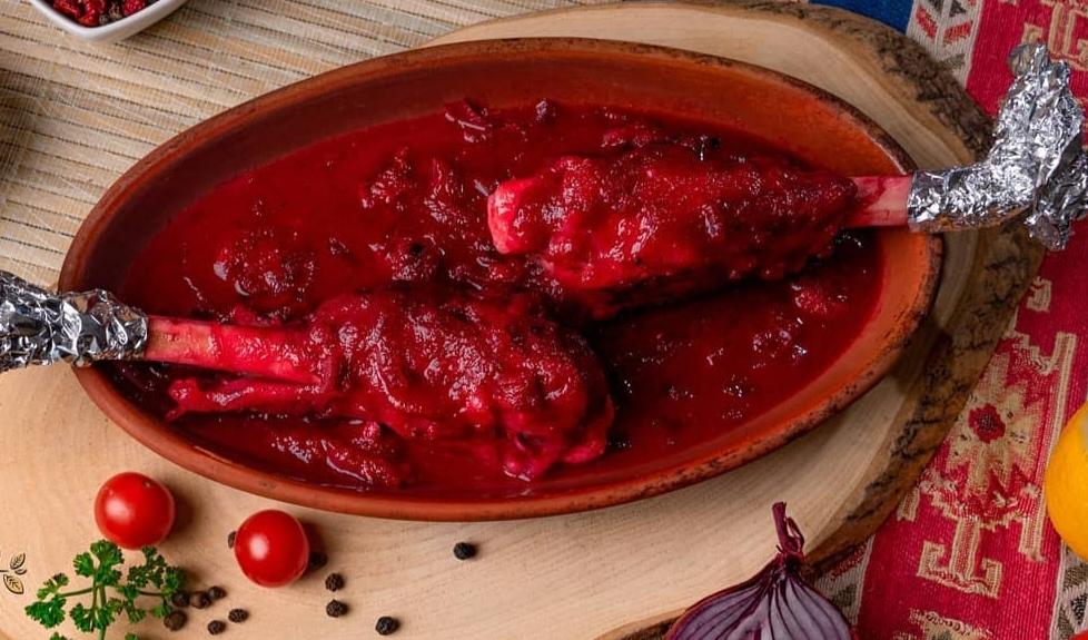 Quzu maça zoğal şirəsində