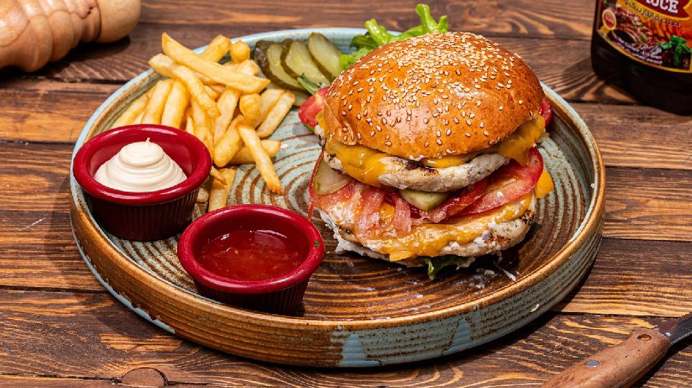 Double Cheese Toyuq Burger