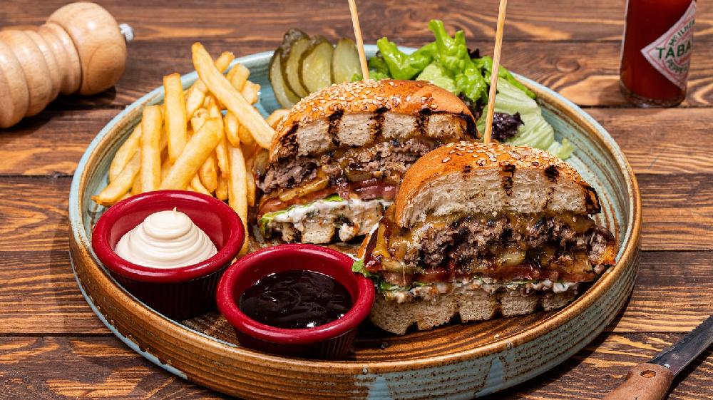 Kitchen Plus Special Burger