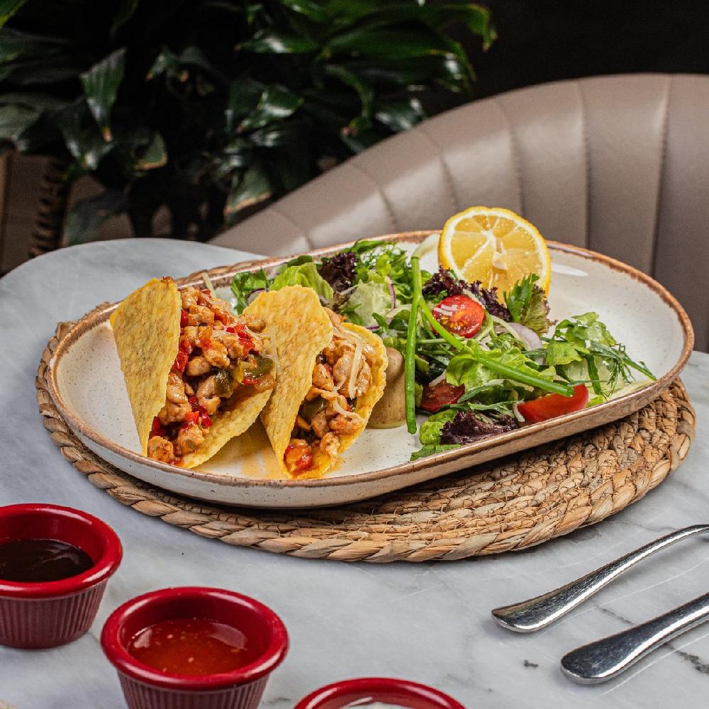Toyuq Taco