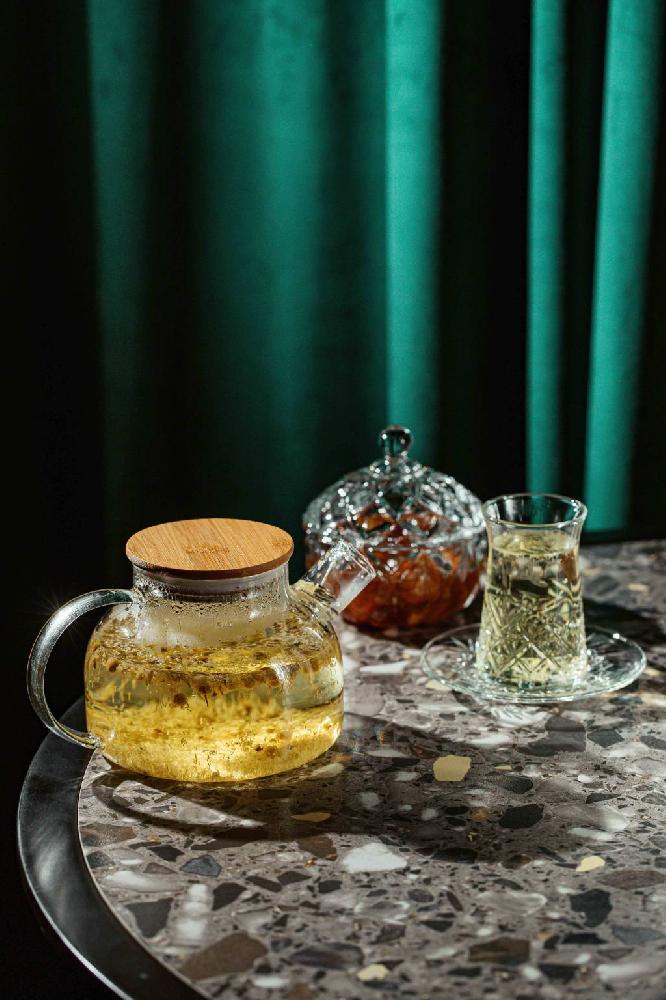 Jasmine tea and Jam