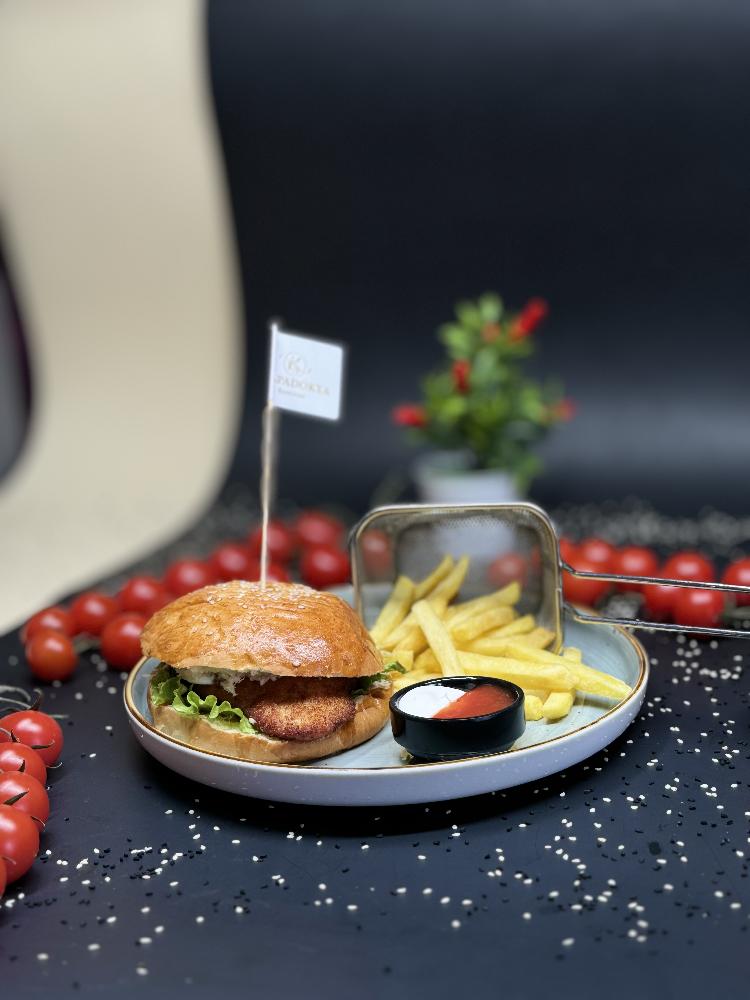 Şnitzel Burger (420qr)