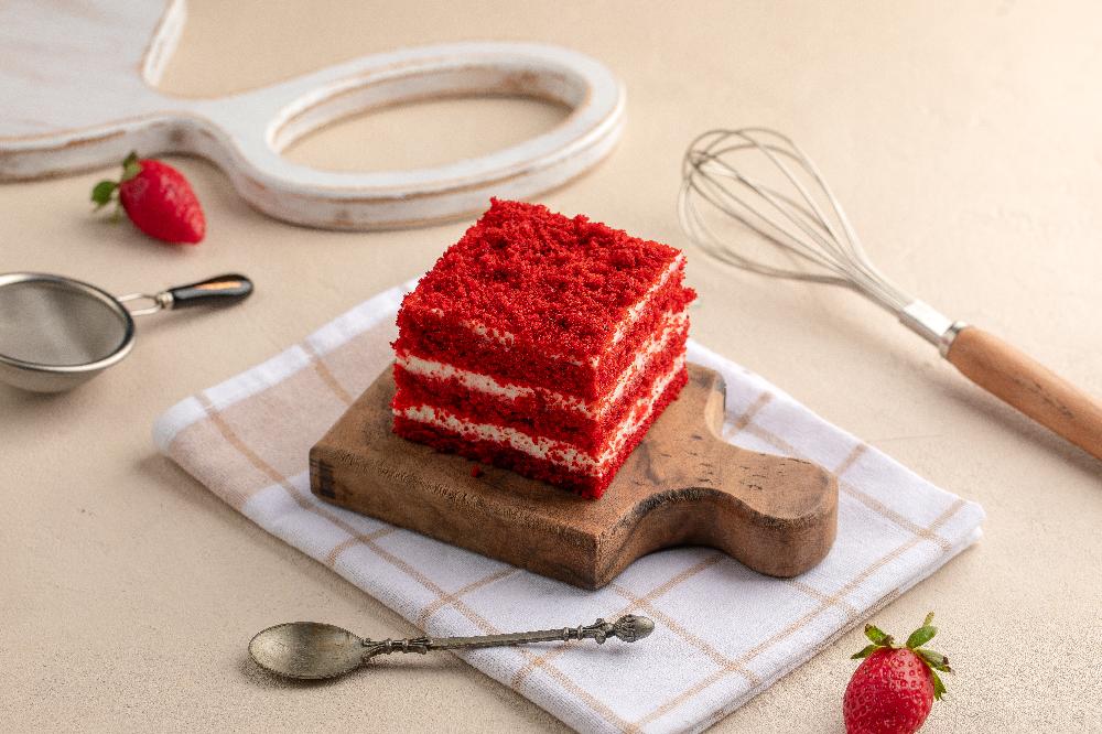 Çiyələkli Red Velvet