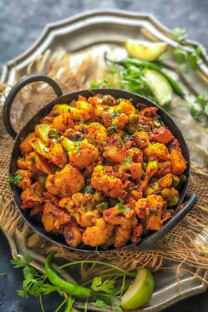 Gobhi Mattar