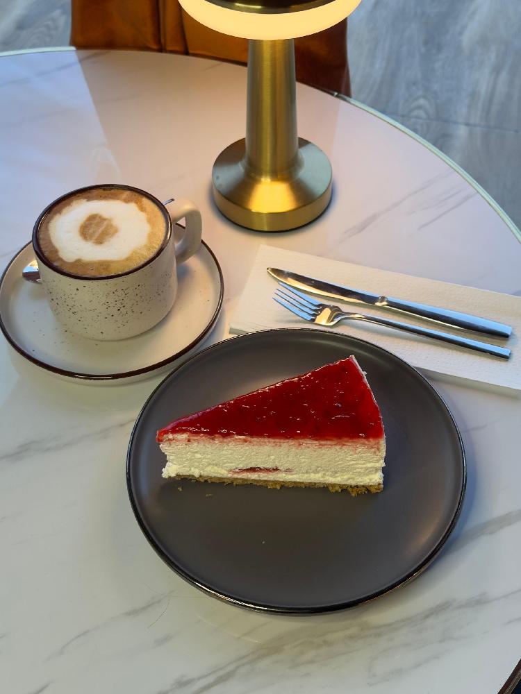 Çiyelekli cheesecake