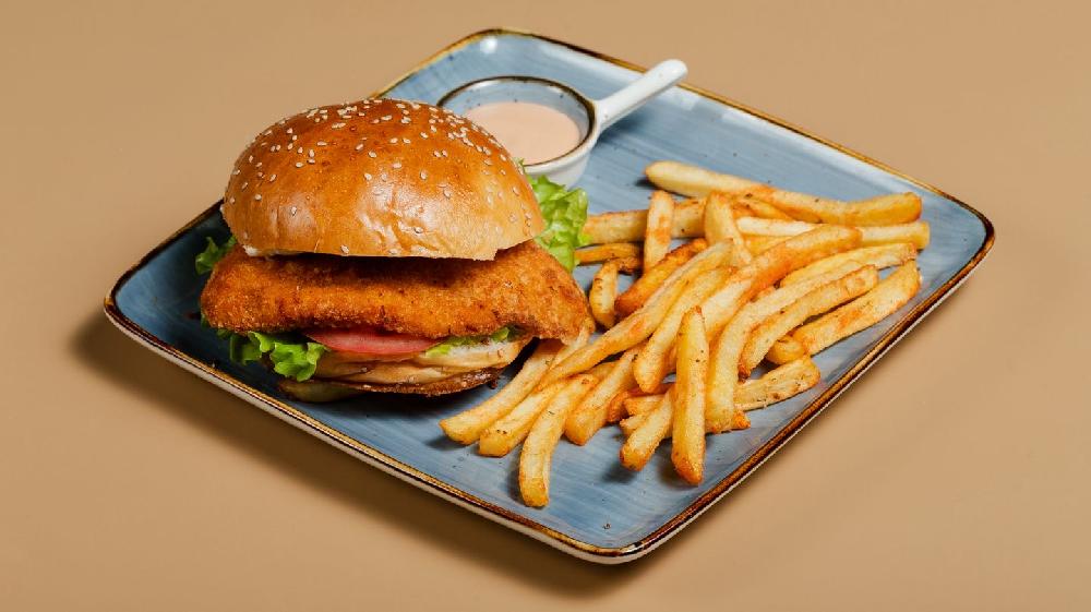 Toyuq Burger