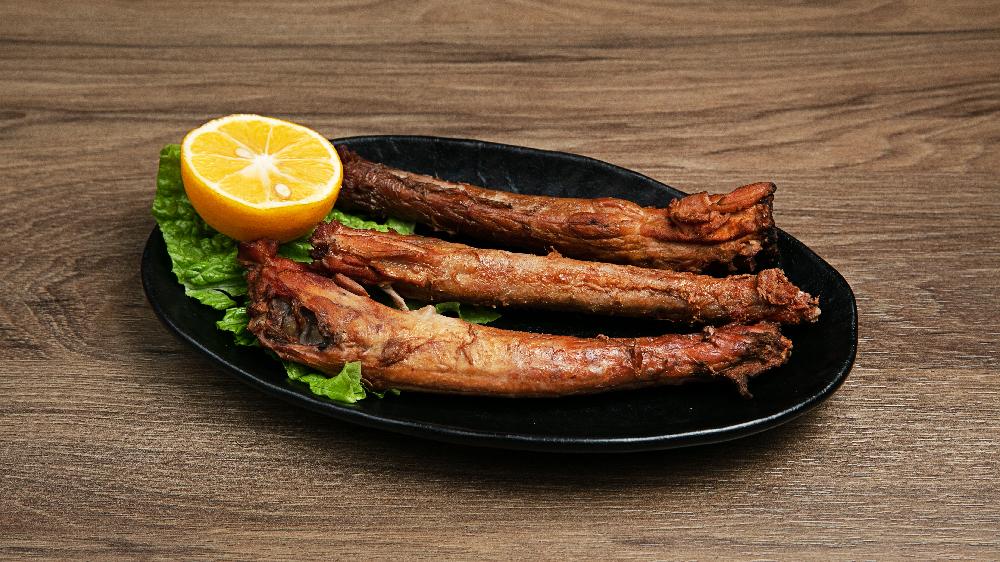 Boğaz hisə verilmiş