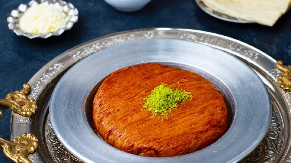 Künəfə fıstıqlı