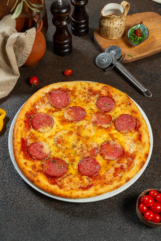 Pepperoni pizza