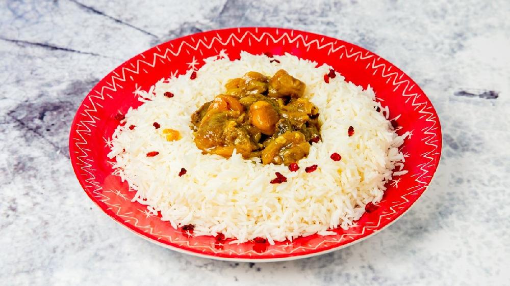 Qaralı plov