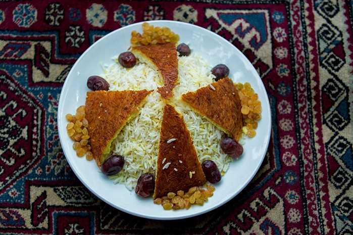 Döşəməli plov