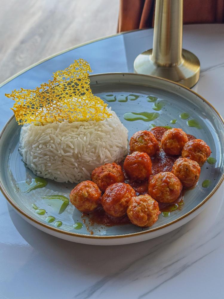 Tavuk Kofte Pilav