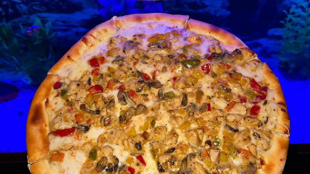 Deluxe pizza kiçik (28sm)