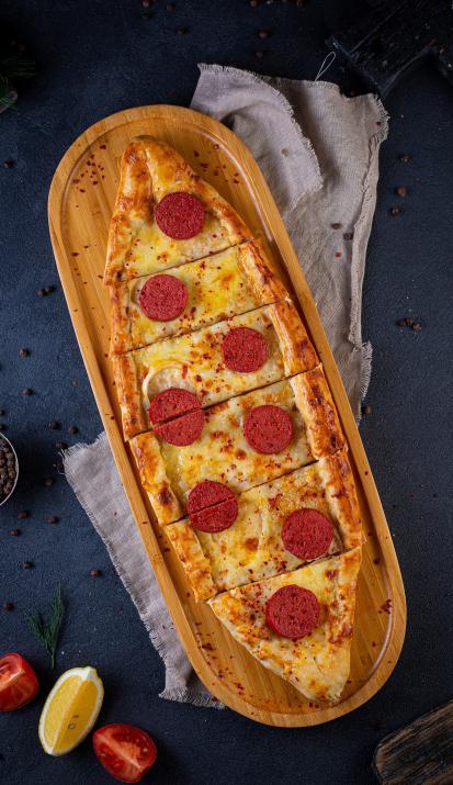 Pide Sucuklu