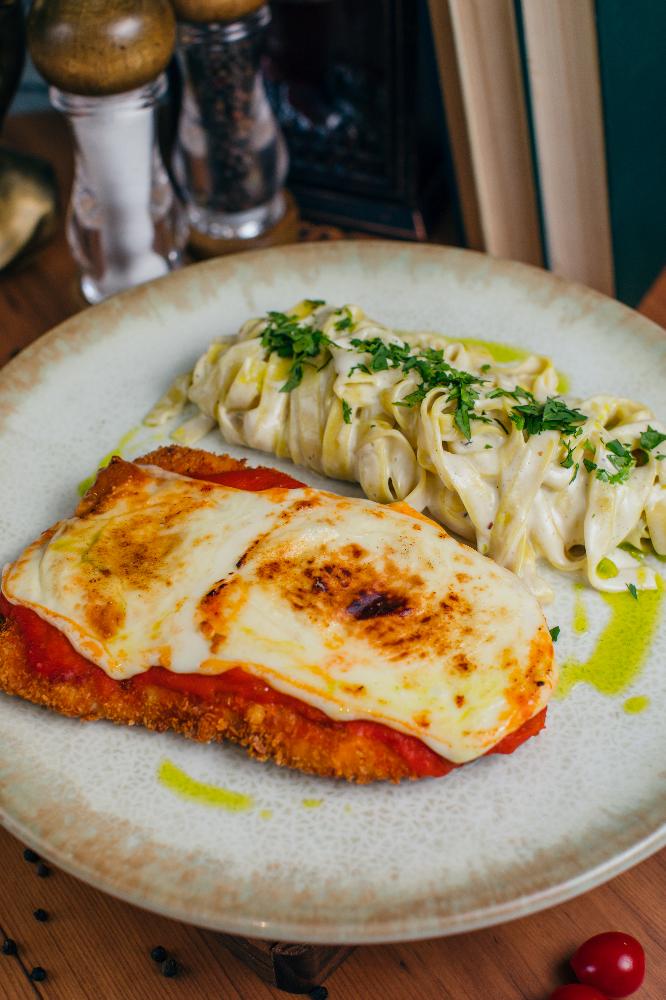 CHICKEN PARMIGIANA