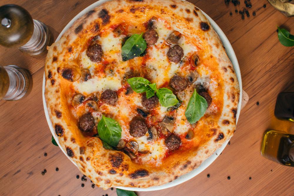 MEAT BALLS PIZZA
