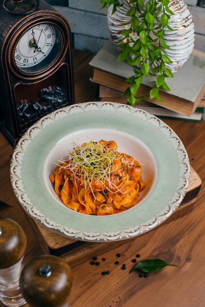FETTUCCINE GAMBERI MARINARA