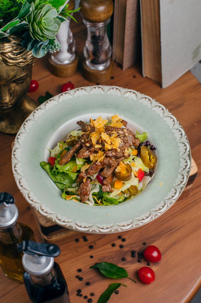 INSALATA DI MANZO PİCCANTE