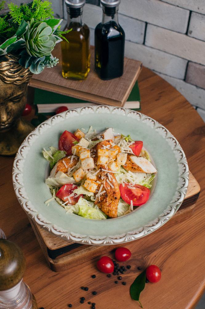 INSALATA CAESAR POLLO