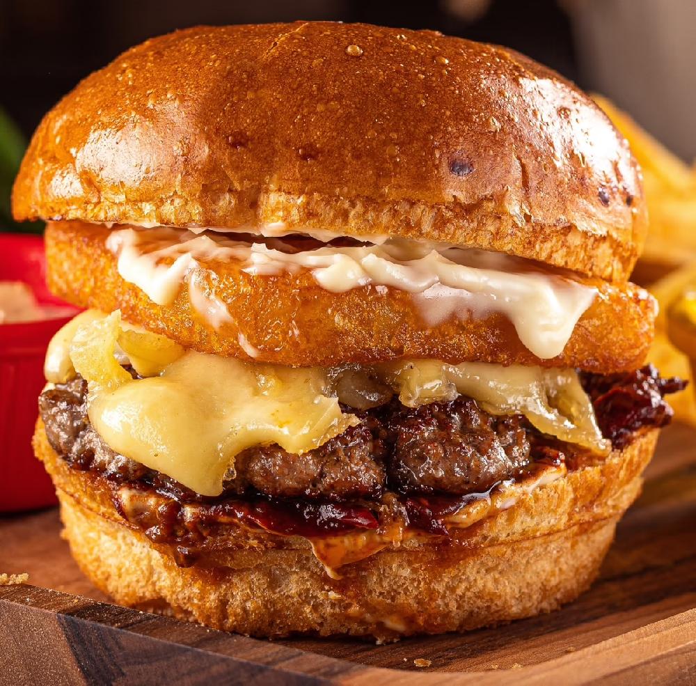 Toyuq burger pendirli
