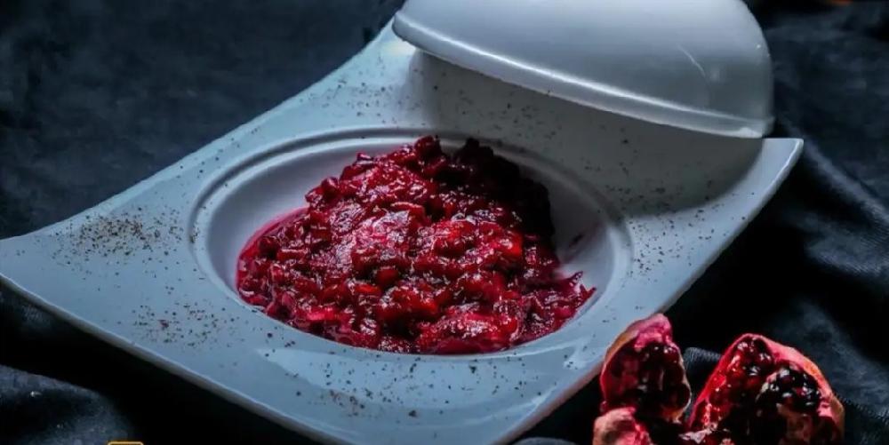 Nərə balığı nar qovurma 