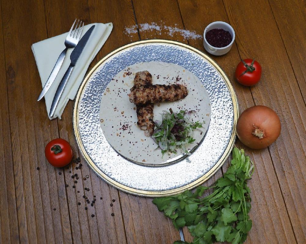 Lülə kababı