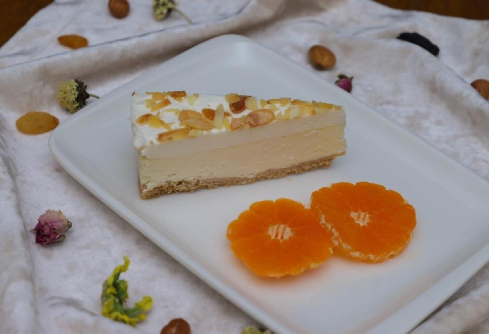 Badamlı cheescake 