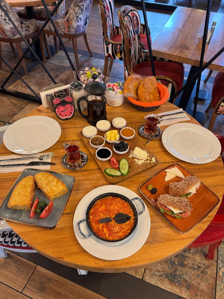 Gəncə Sayağı Səhər Yeməyi (1 nəfərlik)